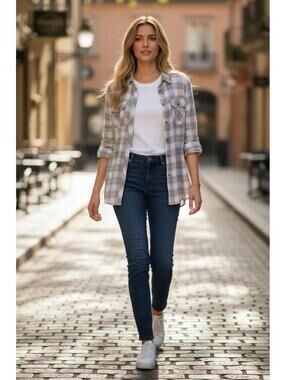 Untuckit For Her Brown Plaid Button Down Shirt Sz. 12